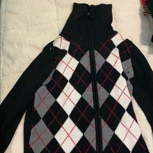 Turtleneck argyle pattern sweater